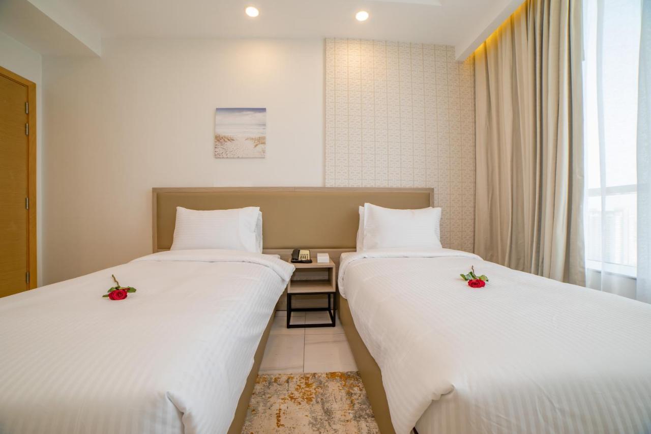 Platinum Coast Hotel Apartments Fujairah Exterior photo Deluxe twin room